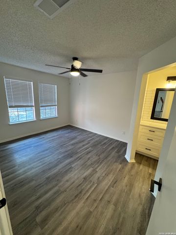 14343 Judson Rd Apt 1002, San Antonio, TX 78233