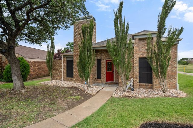 4056 La Costa Court, Irving, TX 75038
