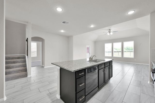 2906 Tulip Poplar Trail, Conroe, TX 77301