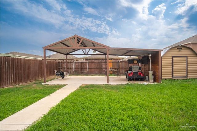 2512 E Imperial Oaks Drive Drive, Alton, TX 78573