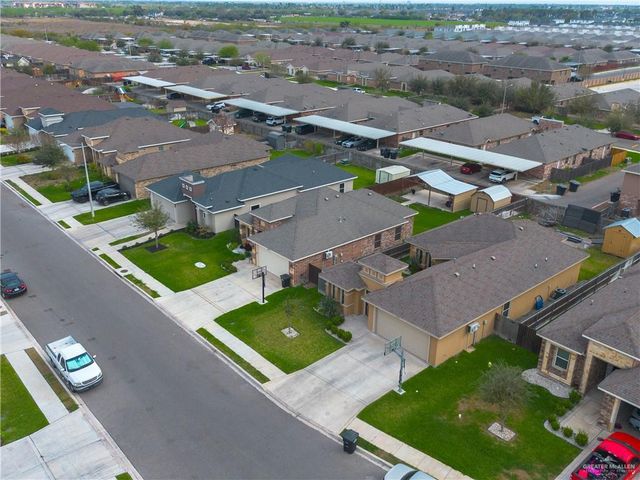 2512 E Imperial Oaks Drive Drive, Alton, TX 78573