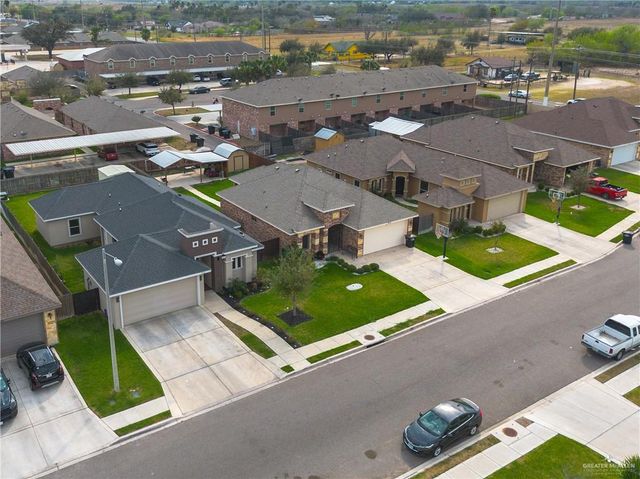 2512 E Imperial Oaks Drive Drive, Alton, TX 78573