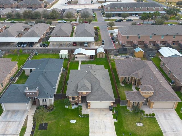 2512 E Imperial Oaks Drive Drive, Alton, TX 78573