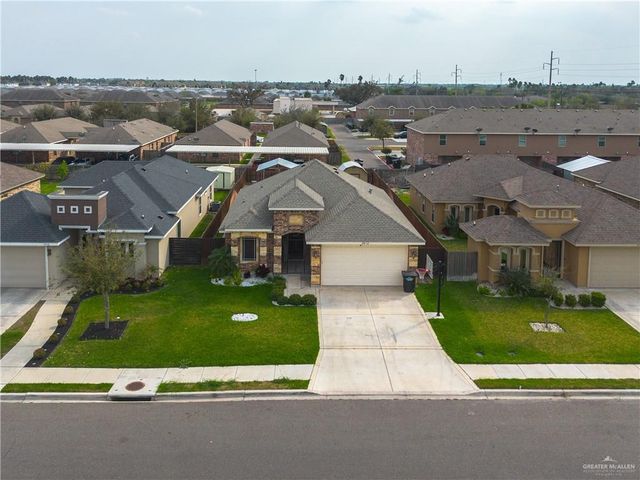 2512 E Imperial Oaks Drive Drive, Alton, TX 78573