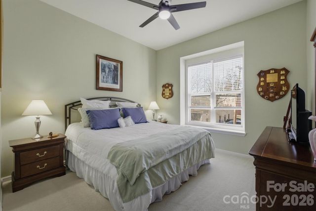 406B E Union Street, Morganton, NC 28655