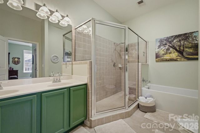 406B E Union Street, Morganton, NC 28655