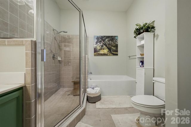 406B E Union Street, Morganton, NC 28655