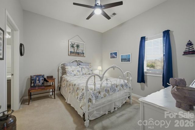 406B E Union Street, Morganton, NC 28655