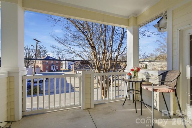 406B E Union Street, Morganton, NC 28655