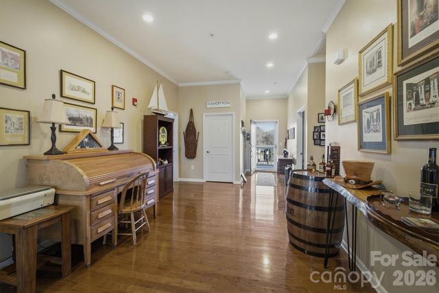 406B E Union Street, Morganton, NC 28655