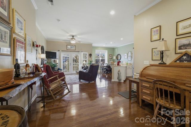 406B E Union Street, Morganton, NC 28655