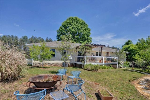 1700 Aqua Road, Madison, GA 30650
