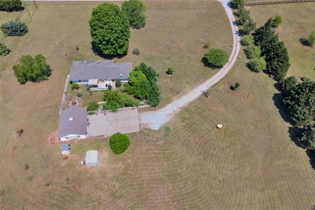 1700 Aqua Road, Madison, GA 30650