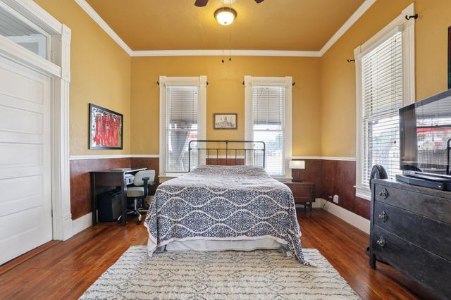 109 Taylor RD, Elgin, TX 78621