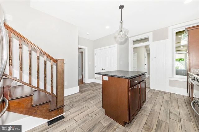 140 N GRANT ST, Waynesboro, PA 17268