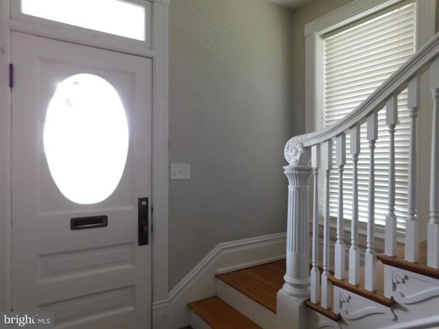 140 N GRANT ST, Waynesboro, PA 17268