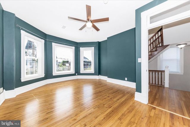 140 N GRANT ST, Waynesboro, PA 17268