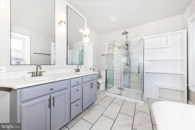 140 N GRANT ST, Waynesboro, PA 17268