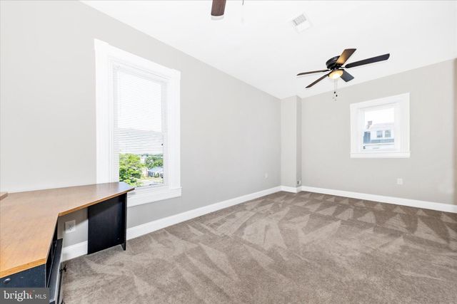 140 N GRANT ST, Waynesboro, PA 17268