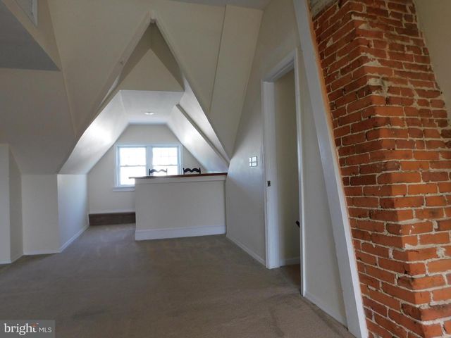 140 N GRANT ST, Waynesboro, PA 17268