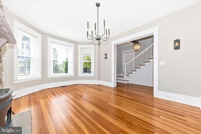 140 N GRANT ST, Waynesboro, PA 17268