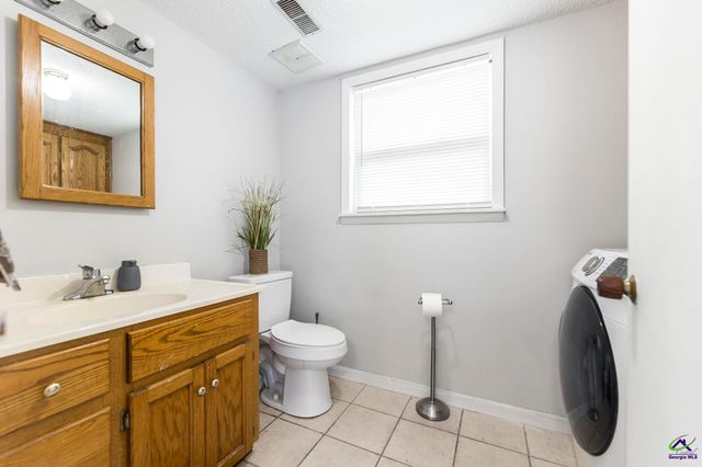 109 Deerwood Circle, Warner Robins, GA 31088