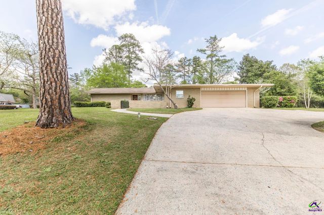 109 Deerwood Circle, Warner Robins, GA 31088