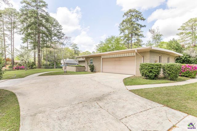 109 Deerwood Circle, Warner Robins, GA 31088