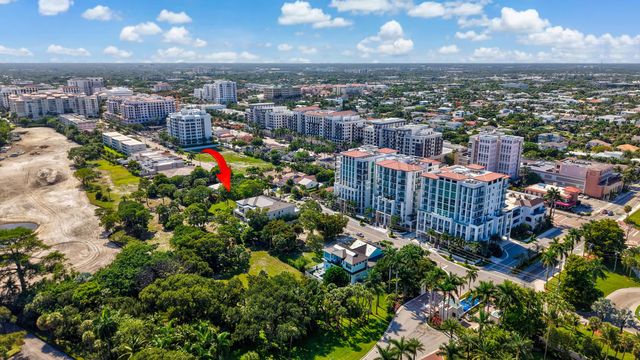 442 E Royal Palm Road, Boca Raton, FL 33432