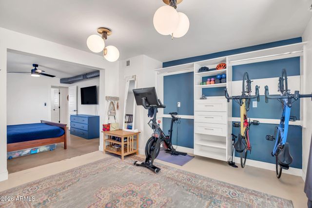 1225 E SELDON Lane, Phoenix, AZ 85020