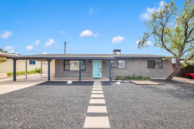 1225 E SELDON Lane, Phoenix, AZ 85020