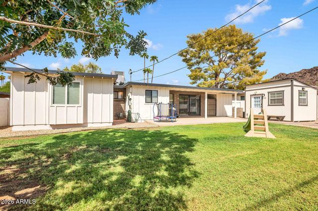 1225 E SELDON Lane, Phoenix, AZ 85020