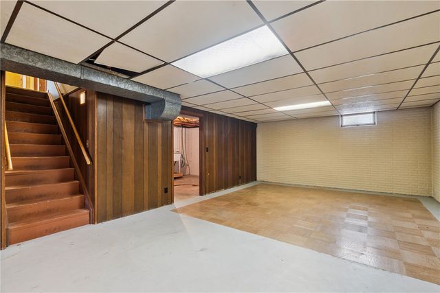 3013 Sue Lane NW, Cedar Rapids, IA 52405