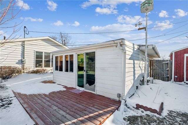 3013 Sue Lane NW, Cedar Rapids, IA 52405