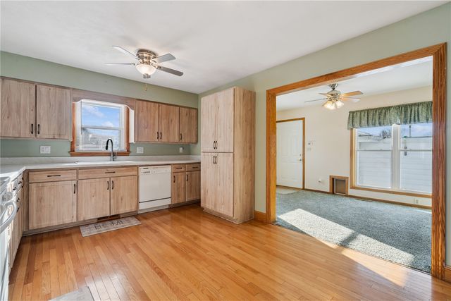 3013 Sue Lane NW, Cedar Rapids, IA 52405