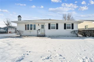 3013 Sue Lane NW, Cedar Rapids, IA 52405