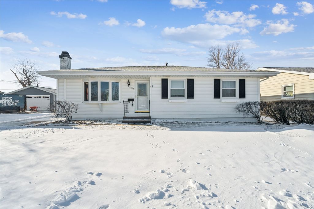 3013 Sue Lane NW, Cedar Rapids, IA 52405