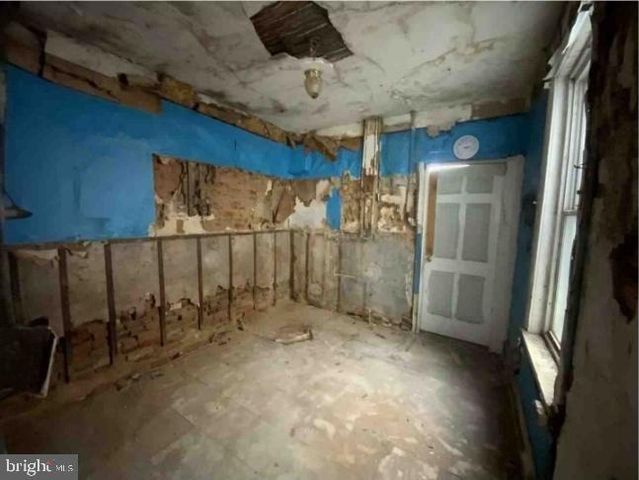 2608 TULIP ST, Philadelphia, PA 19125
