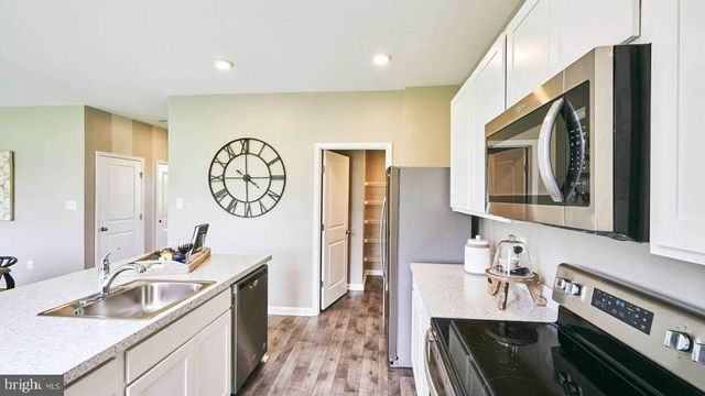 11 BUTTERCUP CIR, Elkton, MD 21921