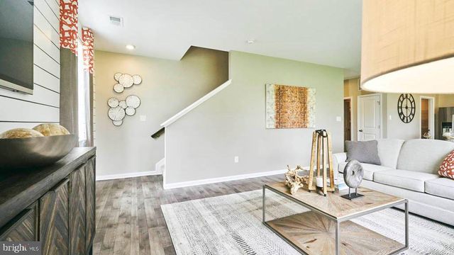 11 BUTTERCUP CIR, Elkton, MD 21921