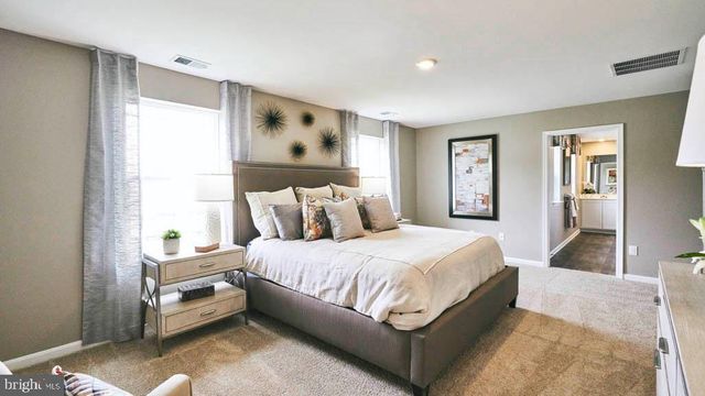 11 BUTTERCUP CIR, Elkton, MD 21921