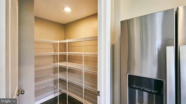 11 BUTTERCUP CIR, Elkton, MD 21921