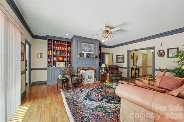 1859 Wetherburn Drive, Kannapolis, NC 28081
