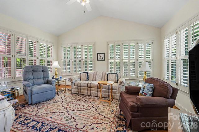 1859 Wetherburn Drive, Kannapolis, NC 28081