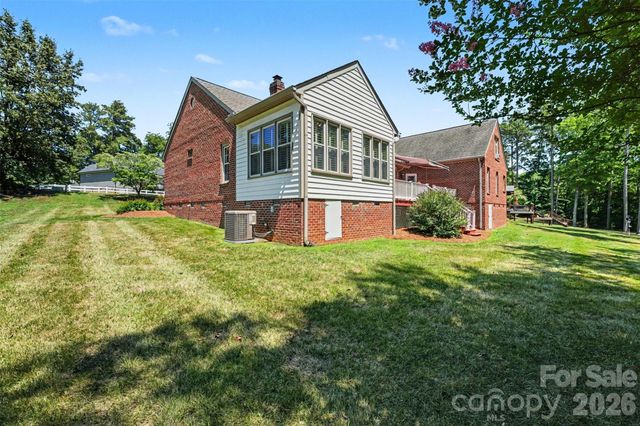 1859 Wetherburn Drive, Kannapolis, NC 28081