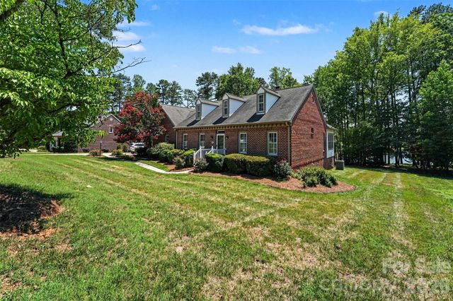 1859 Wetherburn Drive, Kannapolis, NC 28081