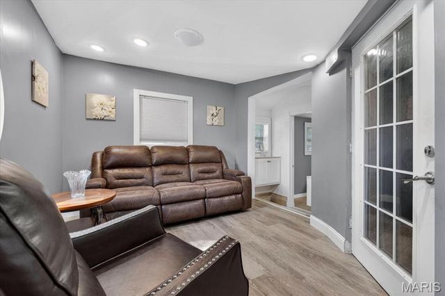 5616 Willard Avenue, Affton, MO 63123