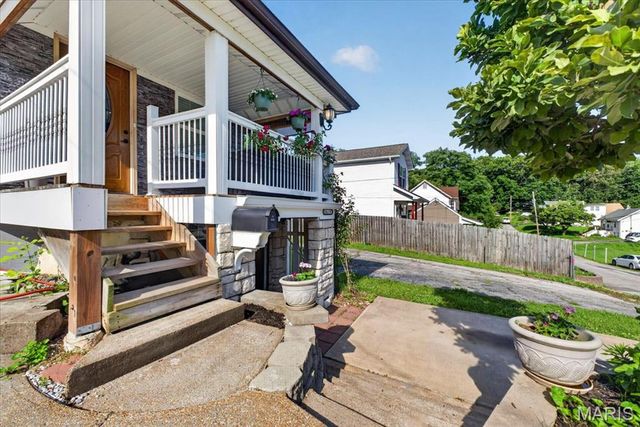 5616 Willard Avenue, Affton, MO 63123