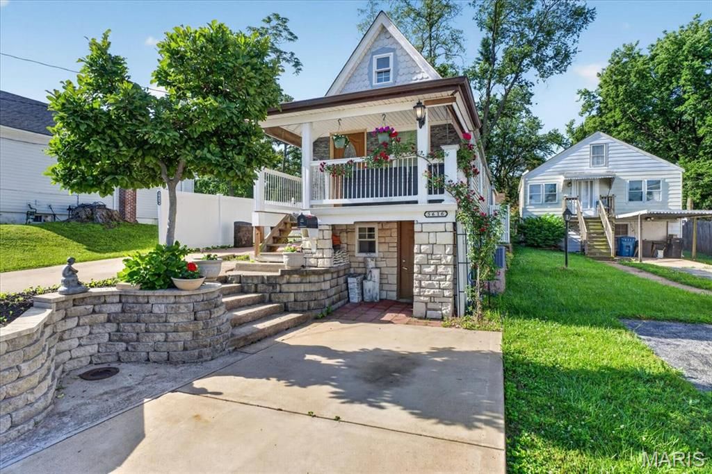 5616 Willard Avenue, Affton, MO 63123
