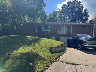 9311 E 9th Street, Independence, MO 64053